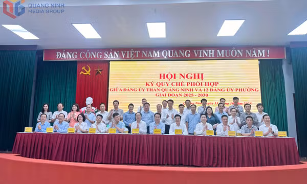 Ký kết quy chế phối hợp giữa Đảng ủy Than Quảng Ninh và Đảng uỷ 12 phường 