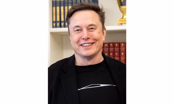 Elon Musk trở thành người đầu tiên sở hữu 500 tỷ USD
