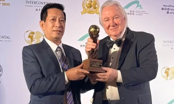 Phong Nha - Kẻ Bàng giành cú đúp tại giải Du lịch Thế giới 2025