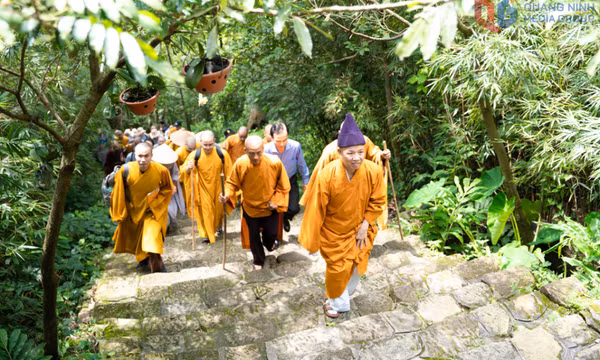 Yên Tử vẻ đẹp bốn mùa