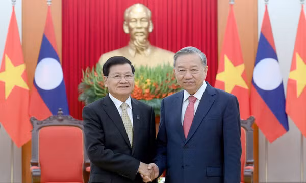 Quan hệ Việt Nam-Lào không ngừng phát triển thực chất và toàn diện