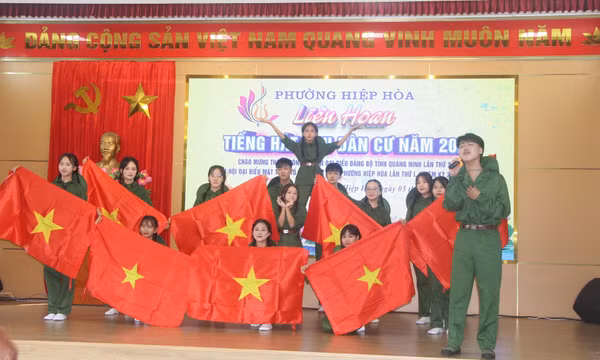 Hiệp Hòa: Liên hoan tiếng hát khu dân cư chào mừng thành công Đại hội Đảng bộ tỉnh Quảng Ninh