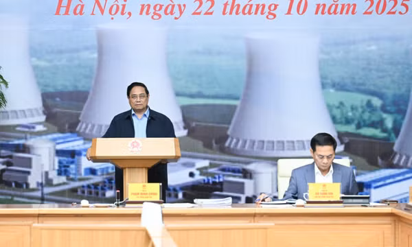 Cấp bách phát triển các nguồn điện, bảo đảm ổn định theo hướng thân thiện môi trường