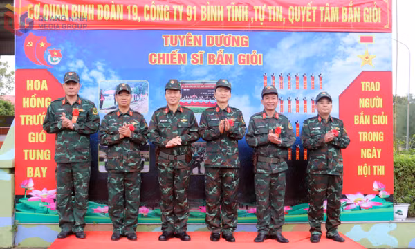 Lữ đoàn 91 (Binh đoàn 19) tổ chức kiểm tra bắn đạn thật đạt kết quả cao