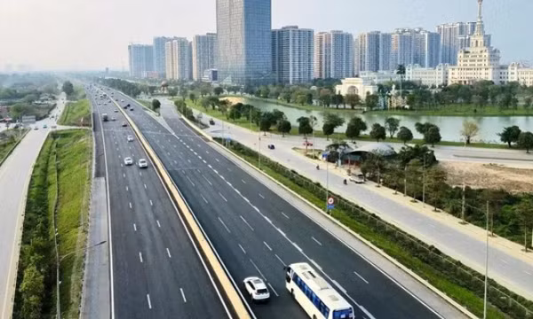 Đề xuất tiêu chuẩn hóa vạch kẻ đường cao tốc cho ô tô thông minh
