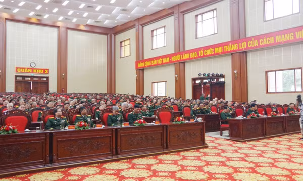 Quân khu 3: Gặp mặt cán bộ cao cấp Quân đội nghỉ hưu, nghỉ công tác trên địa bàn tỉnh Hưng Yên và Ninh Bình