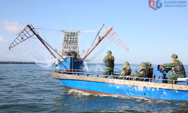 Khu vực ven biển phường Móng Cái 1 triển khai đồng bộ các biện pháp ứng phó với bão số 11 