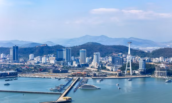 Tạo đột phá trong thu hút đầu tư và phát triển hạ tầng đồng bộ, hiện đại 