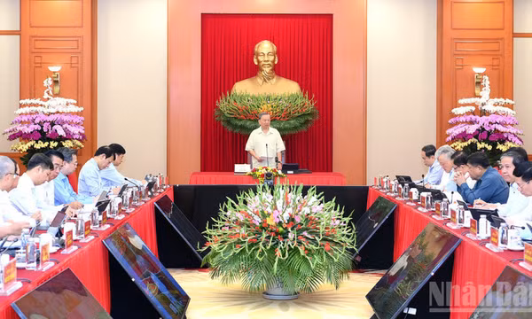 Thông báo Kết luận của Tổng Bí thư Tô Lâm tại Hội nghị sơ kết tình hình triển khai thực hiện Nghị quyết số 57-NQ/TW của Bộ Chính trị