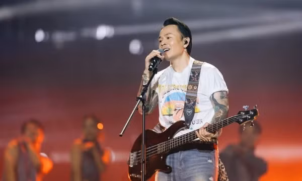 'Cô gái' nào khiến Binz viết nên ca khúc mới đầy day dứt?