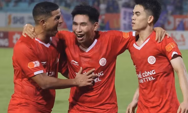 Cầu thủ U23 Việt Nam tỏa sáng giúp Thể Công - Viettel áp sát ngôi đầu bảng