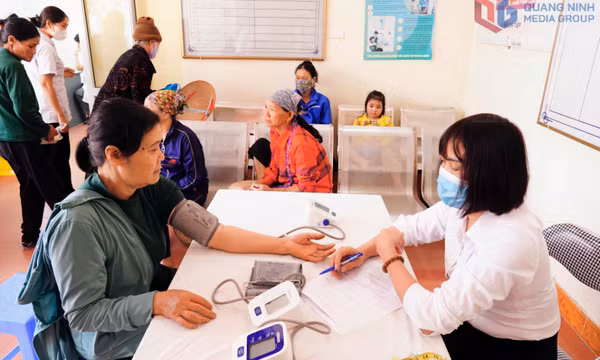 Điều trị các bệnh không lây nhiễm