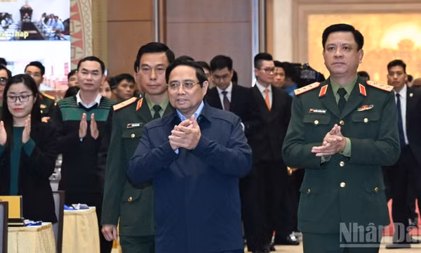 Chung tay khắc phục hậu quả bom mìn - không để ai bị bỏ lại phía sau