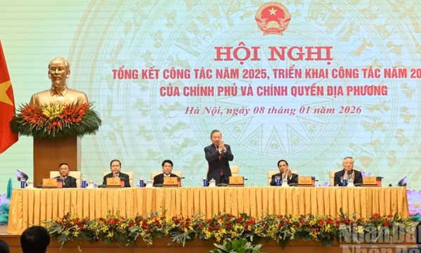 Tổng Bí thư Tô Lâm dự, chỉ đạo Hội nghị tổng kết công tác năm 2025, triển khai công tác năm 2026 của Chính phủ và chính quyền địa phương