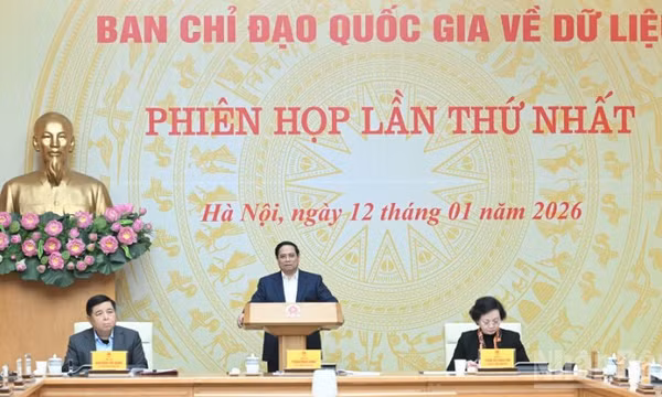 Hình thành, xây dựng và phát triển trí tuệ nhân tạo tự chủ mang bản sắc và tri thức Việt Nam