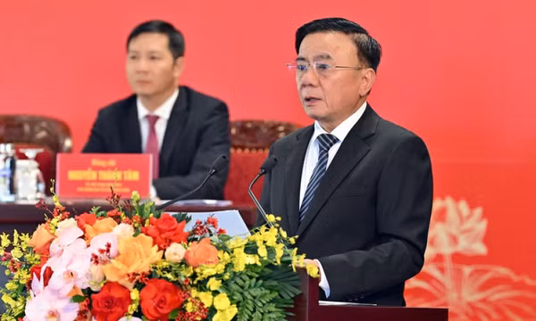 Thường trực Ban Bí thư chủ trì họp báo quốc tế về Đại hội XIV của Đảng