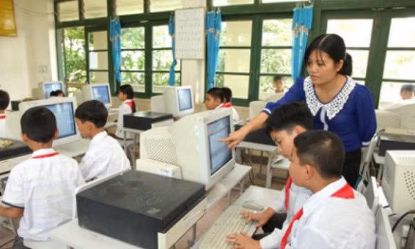 Điều kiện xét chuyển sang chức danh nghề nghiệp khác