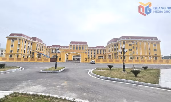 Niềm vui trường mới