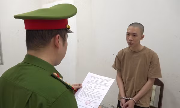 Giả mạo giảng viên, lừa tiền sinh viên cả nước