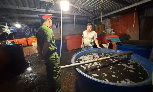 Lời khai rùng mình về 'công thức' ngâm 3.000 tấn ốc vào 500 tấn hóa chất từ chợ Kim Biên