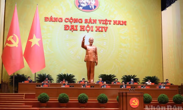 Ngày làm việc thứ hai Đại hội đại biểu toàn quốc lần thứ XIV của Đảng