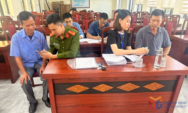 Xây dựng cơ sở dữ liệu "đúng, đủ, sạch, sống, thống nhất, dùng chung"
