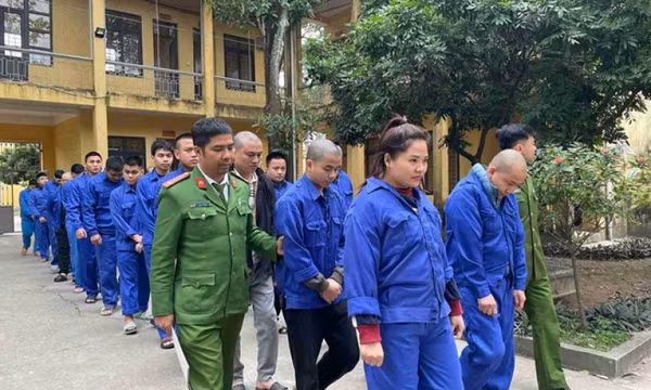 Hưng Yên triệt phá đường dây lừa đảo công nghệ cao 9.300 tỉ đồng