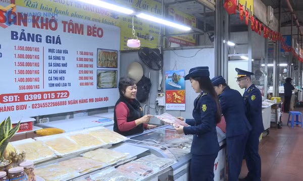 Kiểm soát chặt thị trường dịp cuối năm