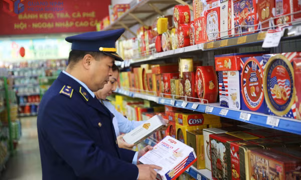 Tăng cường kiểm soát thị trường dịp cuối năm 