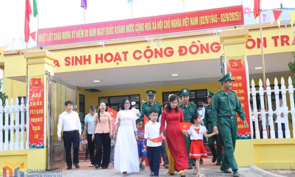 Xuân về trên các đảo tiền tiêu
