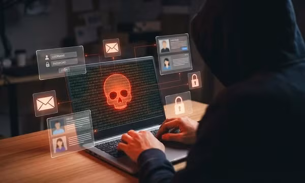 Không bấm link lạ vẫn mất Gmail, Facebook vì mã độc Infostealer trong thiết bị