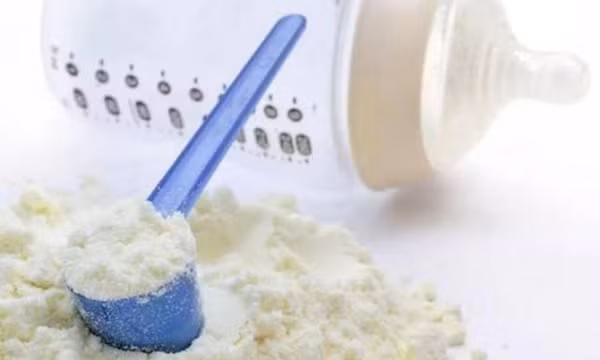 Bộ Y tế phát cảnh báo khẩn về 5 sản phẩm sữa nghi nhiễm độc tố