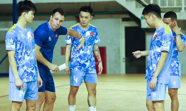 Tuyển futsal Việt Nam giảm tải thể lực trước trận gặp Thái Lan