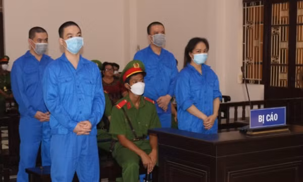 Mâu thuẫn tiền bạc, thuê giết người với giá 5.000 EURO