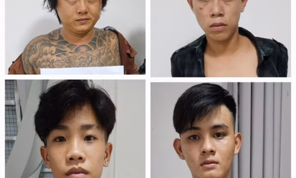Tạm giữ 18 đối tượng thuê 4 xe ô tô mang hung khí đi đánh nhau