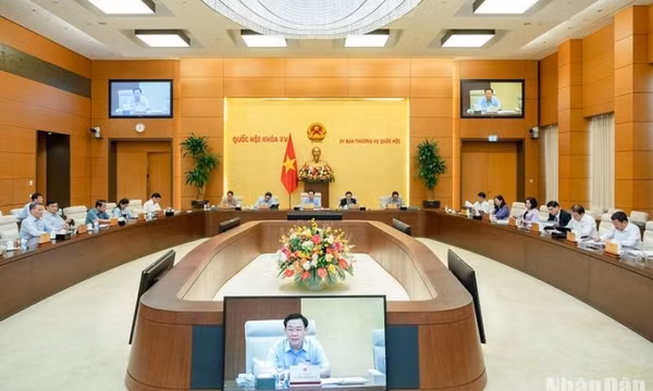 Không lấy phiếu tín nhiệm đối với người nghỉ chữa bệnh hiểm nghèo