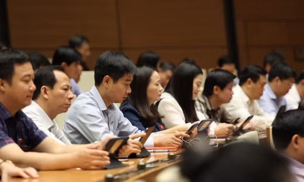 Quốc hội chốt bổ sung sáu vị trí cấp tướng cho công an