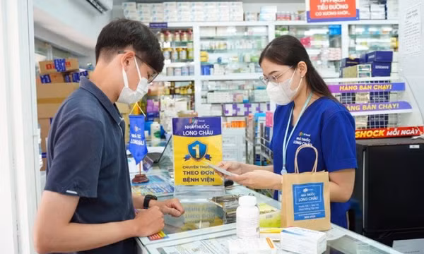 FPT Retail bất ngờ "tham chiến" thị trường di động
