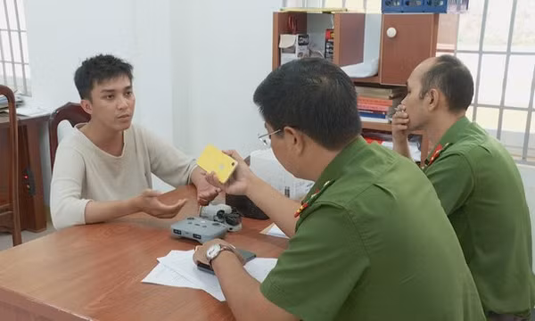 Giả nhân viên bưu cục lừa đảo, chiếm đoạt tài sản liên tỉnh 