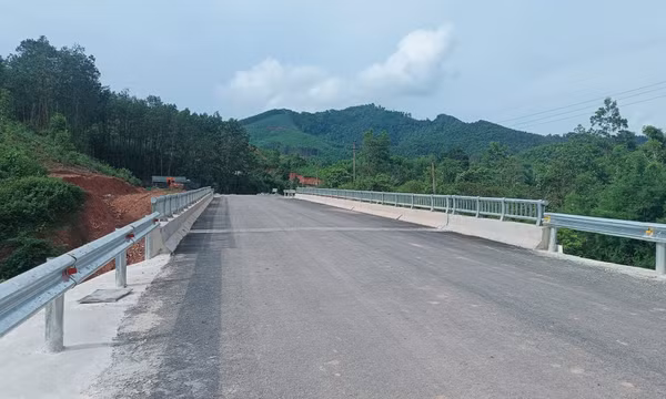 Cơ bản hoàn thành cải tạo các điểm ngập lụt trên tỉnh lộ 330
