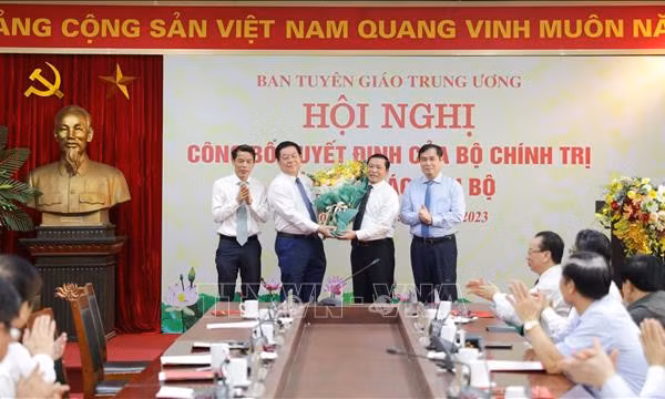 Bổ nhiệm Chủ tịch Hội đồng Khoa học các cơ quan Đảng Trung ương