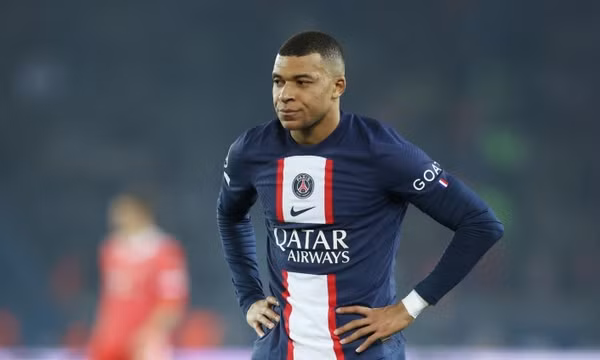 Mbappe từ chối gia nhập Man Utd