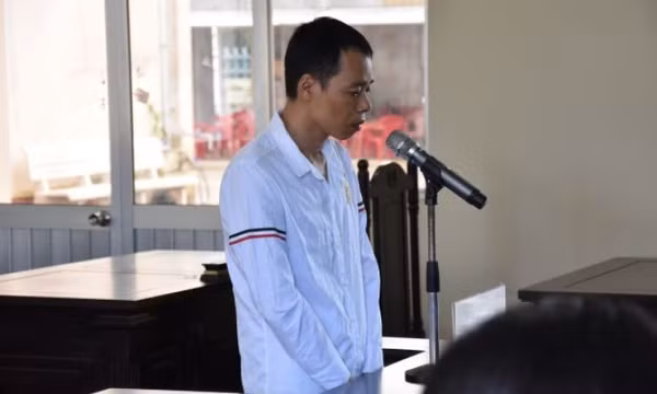 Đâm đồng nghiệp đang ngủ, lĩnh 12 năm tù