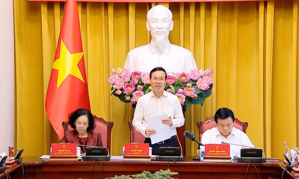 Chuẩn bị tốt việc tổng kết một số vấn đề lý luận và thực tiễn trong đổi mới theo định hướng XHCN ở Việt Nam