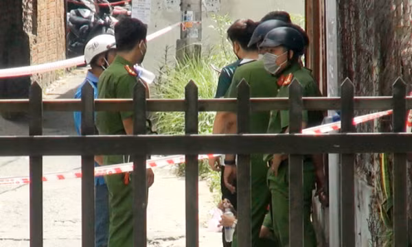 Thi thể nữ trong túi xách