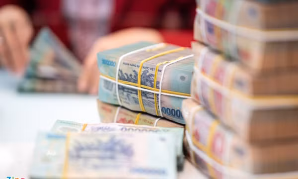 Nhiều ngân hàng thương mại hạ lãi suất cơ sở