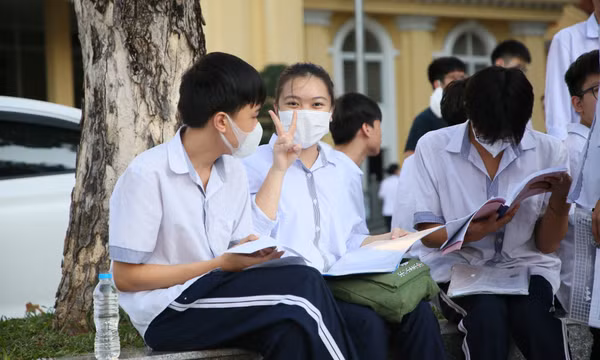 Một kỳ thi nhiều cảm xúc