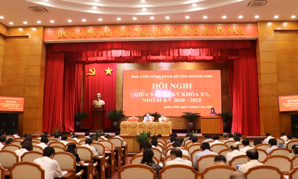Khai mạc hội nghị giữa nhiệm kỳ khóa XV, nhiệm kỳ 2020-2025