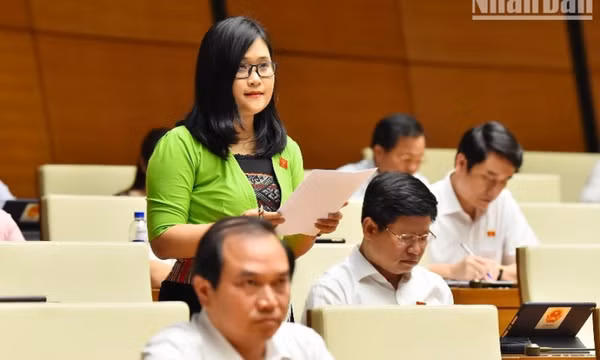 Tiếp tục hoàn thiện chính sách về chăm sóc, giáo dục trẻ em