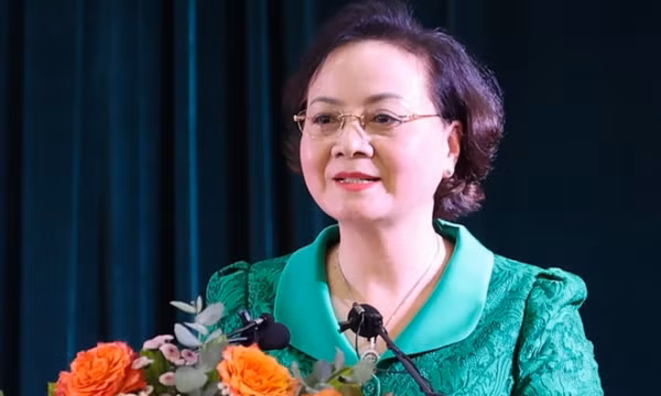 Bộ trưởng Nội vụ: Sẽ bỏ thi, xét thăng hạng viên chức